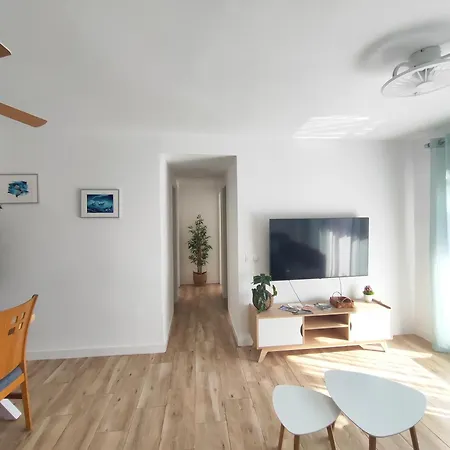 300 Metros De La Playa Apartment