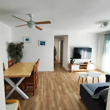 Apartment 300 Metros De La Playa
