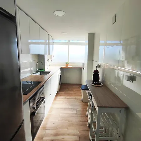 300 Metros De La Playa Apartment *